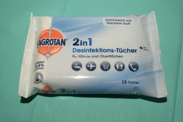 Sagrotan 2in1 Desinfektionstücher Hände & Oberflächen 1