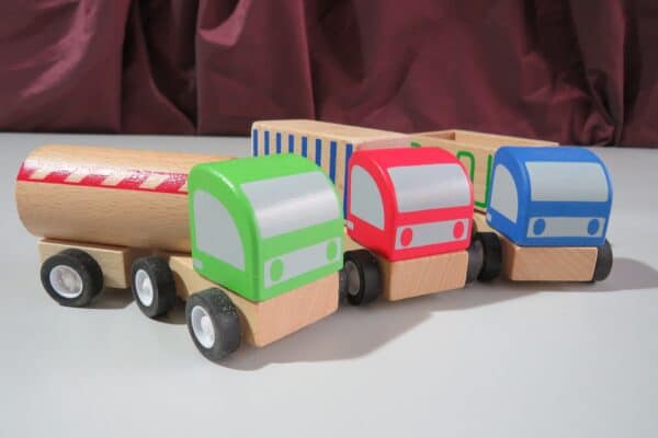 LKW-Fahrzeuge-Set aus Holz 1